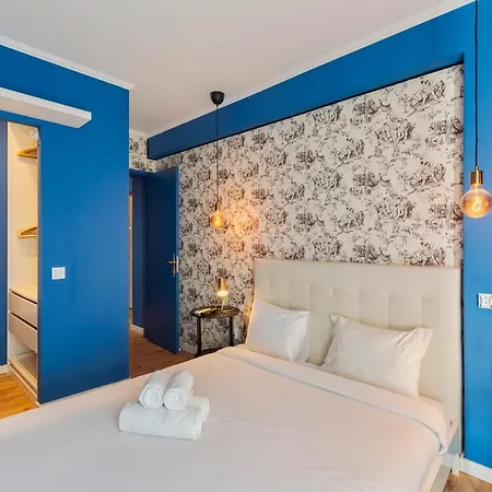 Apartment Wonder Blue