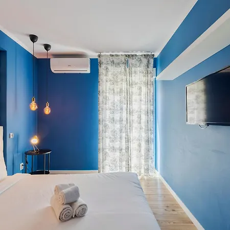 Wonder Blue Apartment *